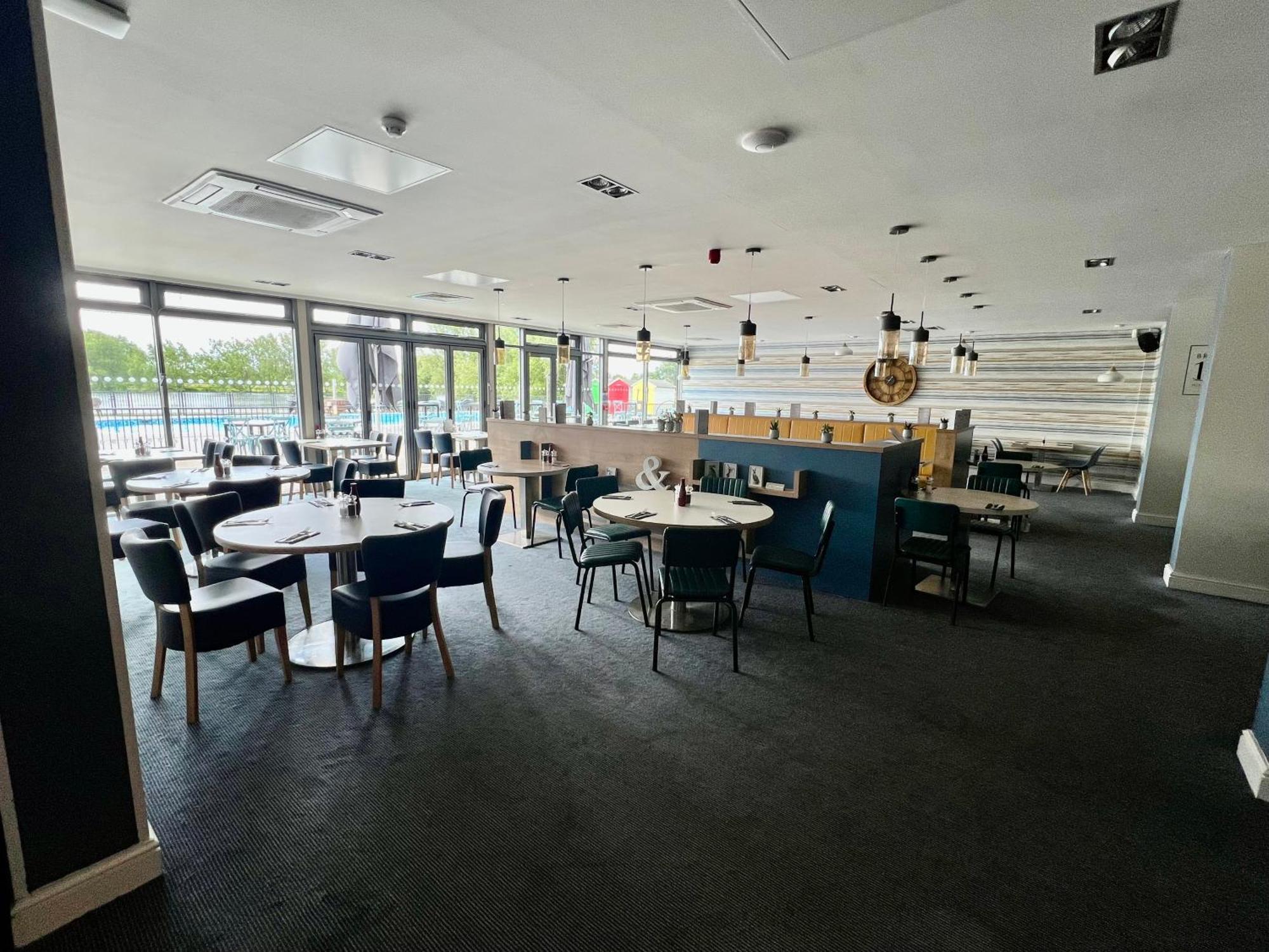 Wildflower, Premium Plus Hot Tub Lodge 南塞尔尼 外观 照片